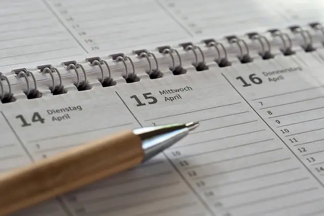 Comment créer un calendrier de webinaires efficace
