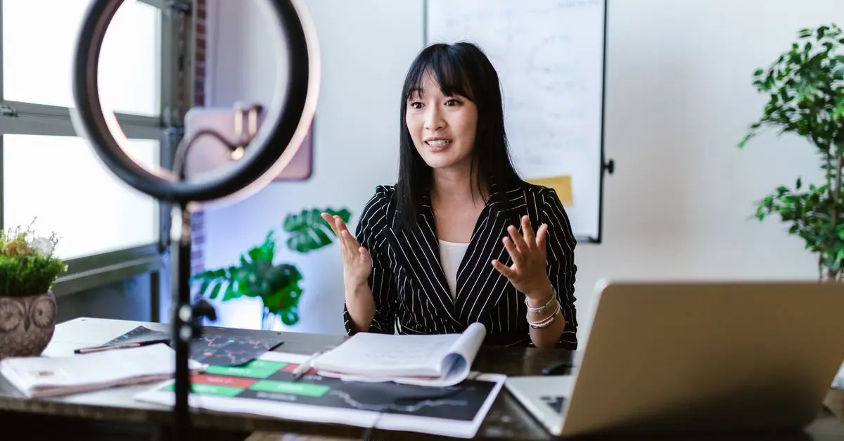Comment créer un webinaire captivant et engageant